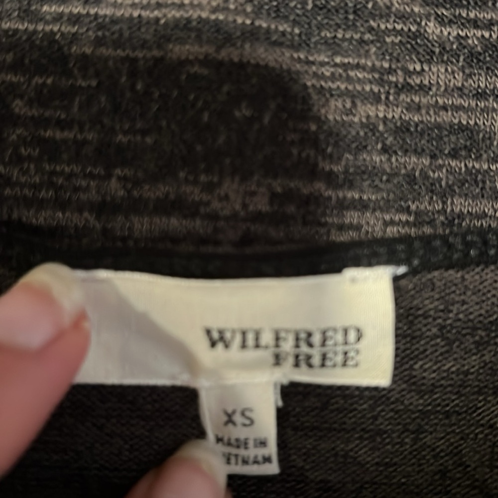 Aritzia Wilfred Free Abby Plunge V Neck Long Sleeve Midi Dress - Picture 14 of 16